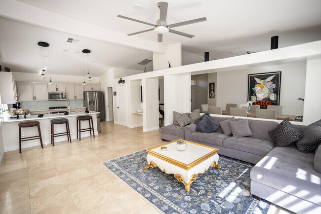 Photo - 40600 Vía Fonda