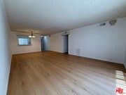 Photo - 1038 Thompson Ave Unit Apt 3