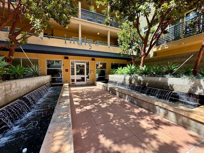 Photo - Luxury condo minutes from the beach...