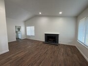 Photo - 1312 E Cottonwood St