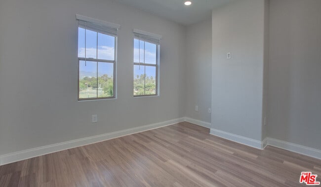 Photo - 6280 W 3rd St Unit 422