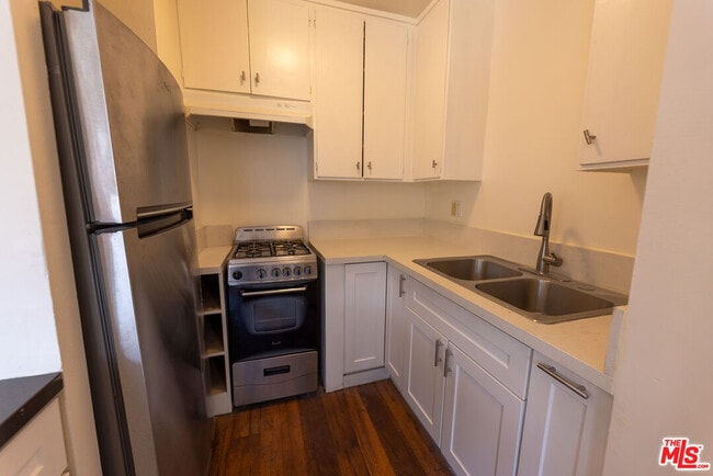 Photo - 275 Lucas Ave Unit 11