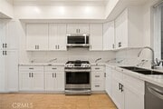 Photo - 5340 Wilkinson Ave