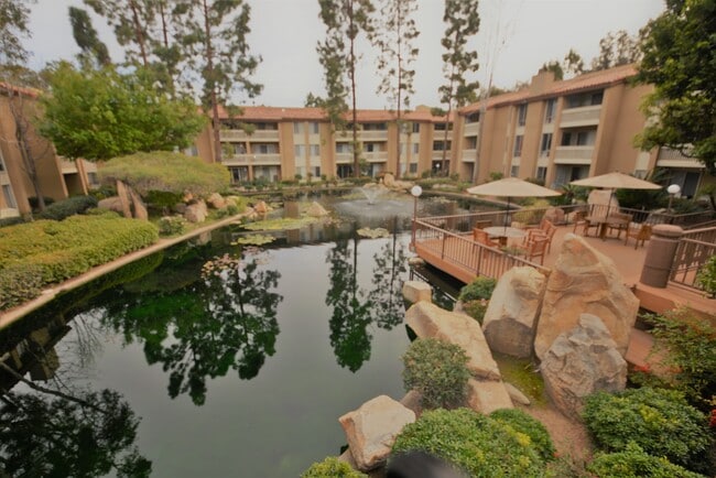 Photo - 1801 Diamond Street Unit 3-124