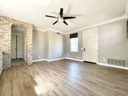 Photo - Granny Flat with All Utilities Included!