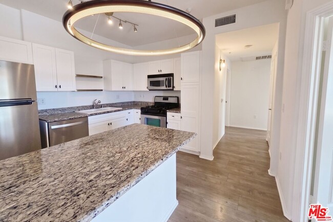 Photo - 100 S Alameda St Unit 455