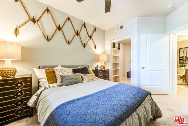 Photo - 7290 Edinger Ave Unit 2138