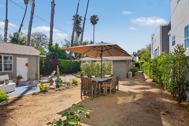 Photo - 6609 Leland Way