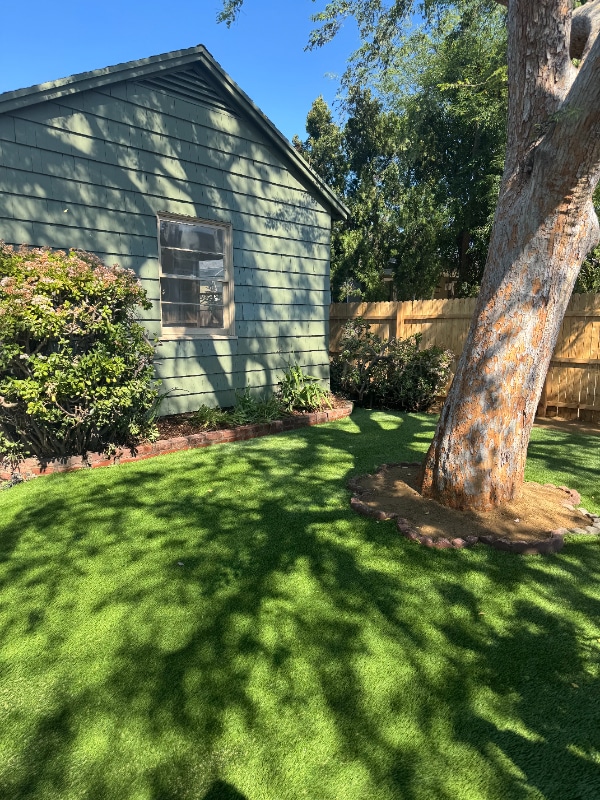 Photo - 13345 Burbank Blvd