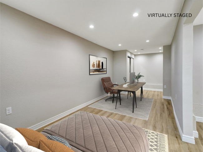 Photo - 985 1/2 Dexter St Unit 985 Dexter