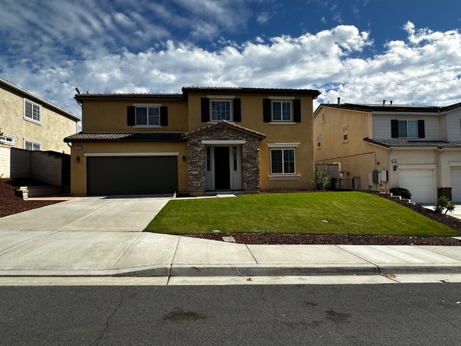 Building Photo - 1242 Bellingham Dr