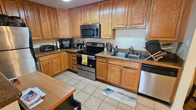 Photo - 1737 Bayview Heights Dr Unit 41