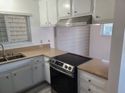 Photo - 210 Lugonia St Unit A