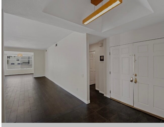 Photo - 4313 Van Nuys Blvd Unit 203