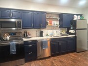 Photo - 5760 Riley St