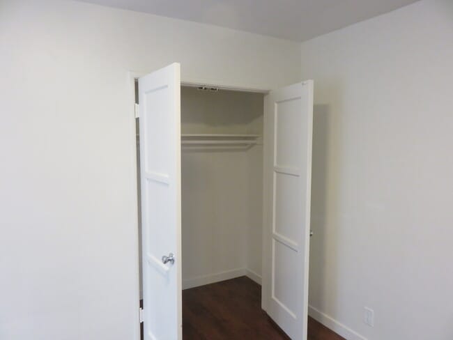 Photo - 828 W Glenoaks Blvd Unit 828