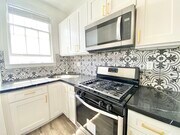 Photo - 2505 W 6th St Apartment Unit 107