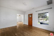Photo - 1022 N Marengo Ave