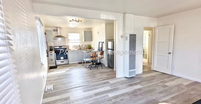 Open Kitchen - 7437 Hyatt St Unit 7437 Hyatt