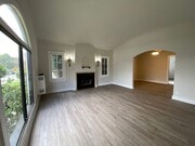 Photo - 837 N Martel Ave