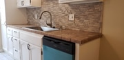 Photo - 2130 N Beachwood Dr Unit 4