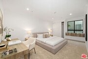 Photo - 656 N W Knoll Dr Condo Unit 203