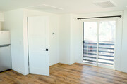 Photo - 629 W Hillsdale St Apartment