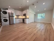 Photo - 7539 Royer Ave