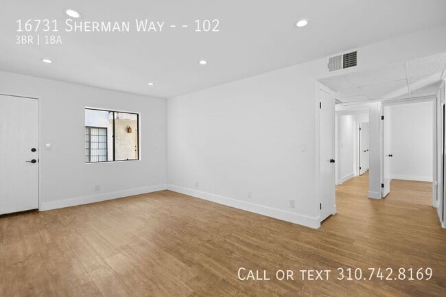 Photo - 16731 Sherman Way Unit 102