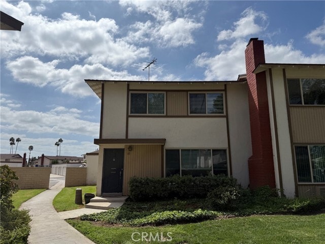 Building Photo - 1722 Mitchell Ave Unit 37