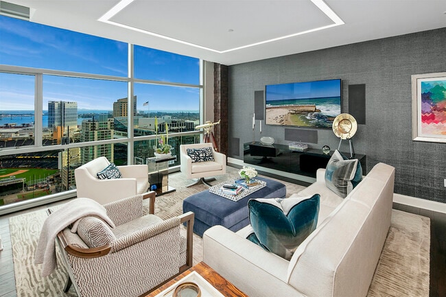 Building Photo - 800 The Mark Ln