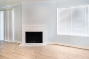 Photo - 1025 N Tippecanoe Ave Condo