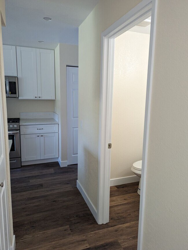 Photo - Upgraded 2 Story 2 Bed/1.5 Bath Condo