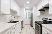 2BR, 2BA 1050SF - Fox Hills Apartments