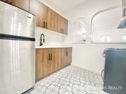 Photo - 641 N Spaulding Ave