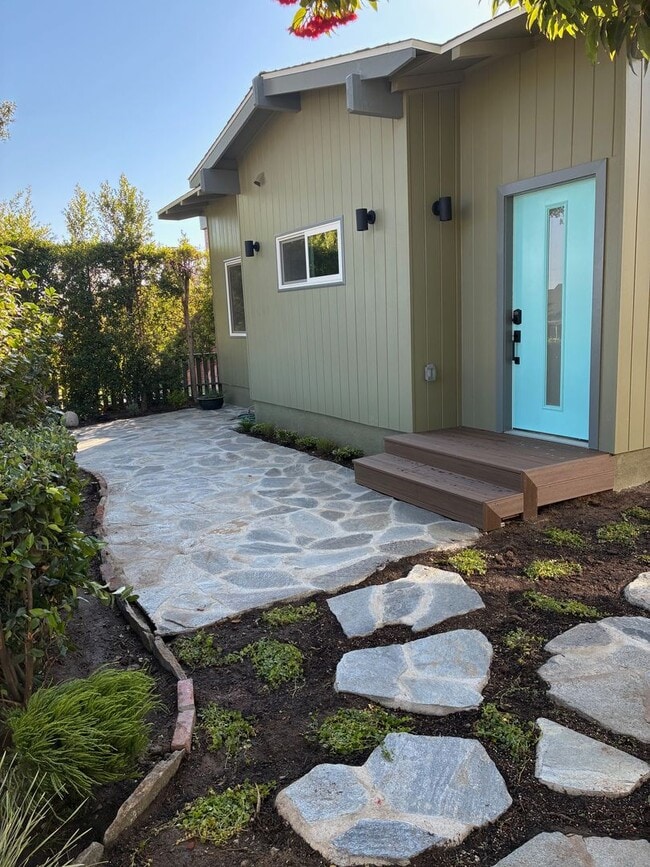 "Cozy & Modern 1BR in Glendale’s Most Char... - "Cozy & Modern 1BR in Glendale’s Most Char... House