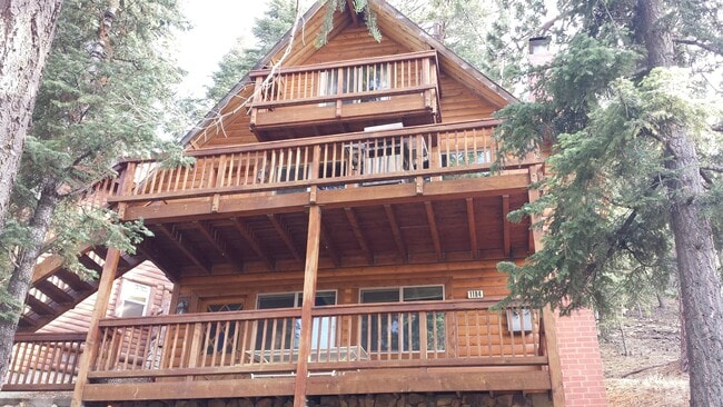 Moonridge View - Moonridge View House