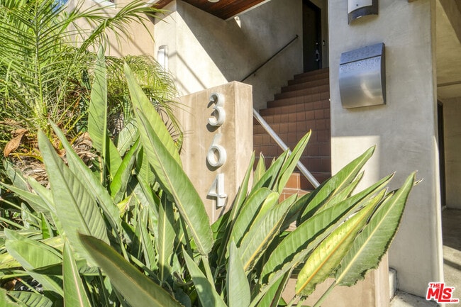 Photo - 364 Pershing Dr