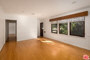 Photo - 1743 Robson Ave