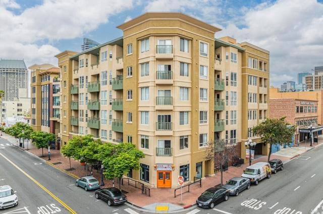 Building Photo - 330 J St Unit 610