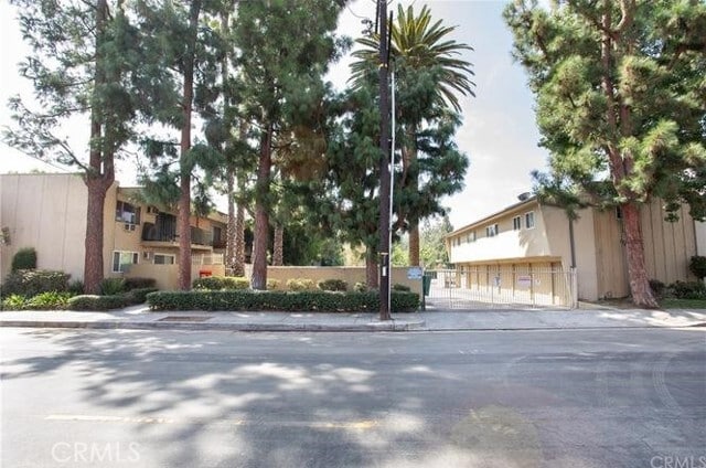 Building Photo - 11138 Aqua Vista St Unit 55 Rental