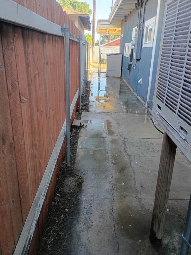 Photo - Upgraded 1 bedroom/1 bath in Beaumont! Unit 201 Dale St. -  B