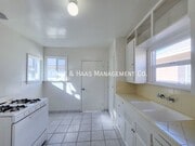 Photo - 3031 E 65th St House