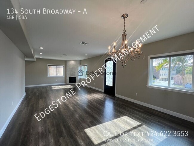 Building Photo - 134 S Broadway Unit A