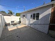 Photo - 17207 Lorne St