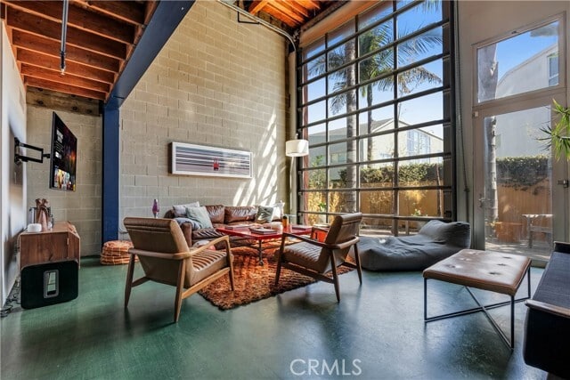 Photo - 2114 Narcissus Ct