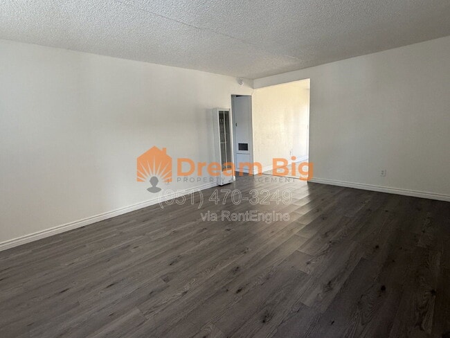 Photo - 245 Maryknoll Dr