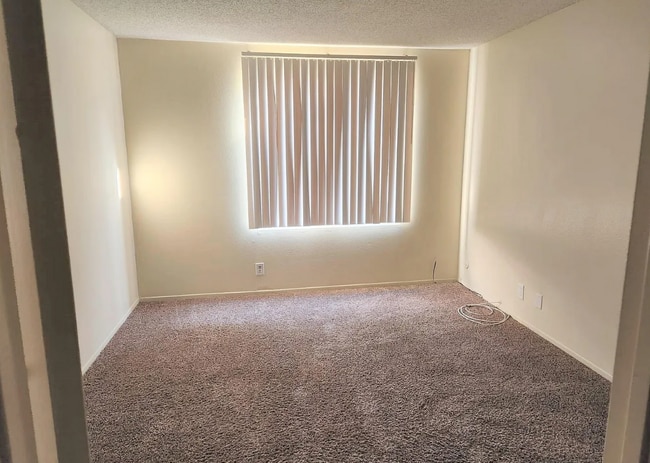 Photo - 2321 Denair Ave Unit 612