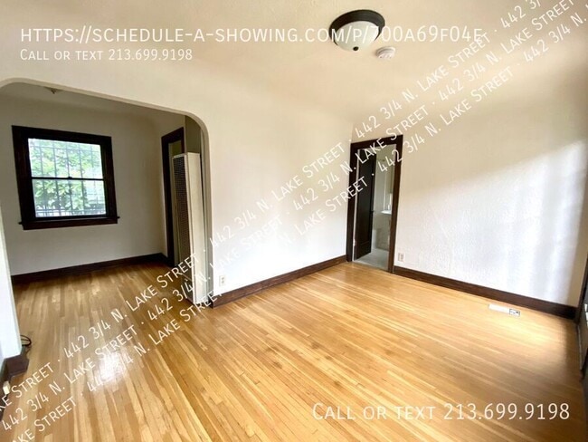 Building Photo - 442 3/4-444 N Lake St Rental