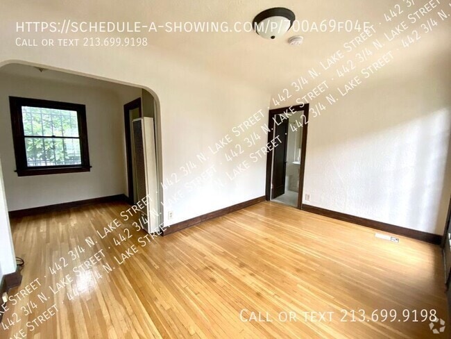 Building Photo - 442 3/4 N. Lake Street- Rental